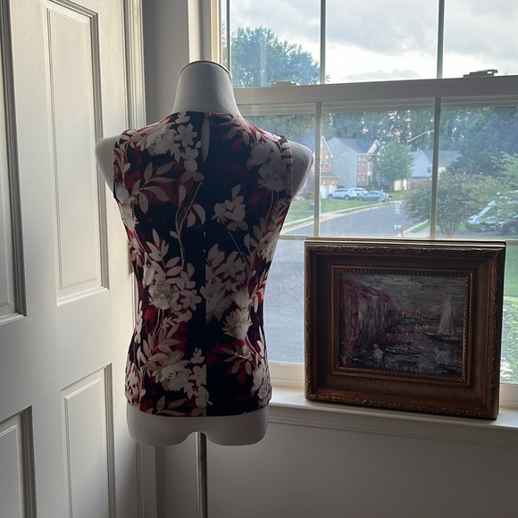 Lot of 2 - Calvin Klein Tops - Picture 5 of 6